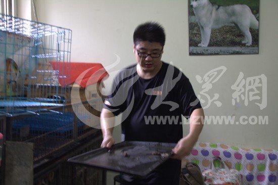 ÿ���糿8�c(di��n)�룬�ﳿ���������������l(w��i)�����M(j��n)��������Ҋ��(x��)ӛ�� ���� �z