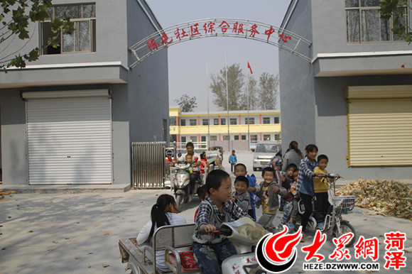 �����ӂ��������^(q��)�C�Ϸ���(w��)���Ľ�(j��ng)�^(gu��)