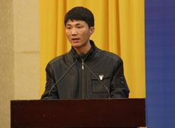 ��ǧ����һλ�r���V����·�c����