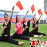 ��Ůһ���R���cٝ��ף��