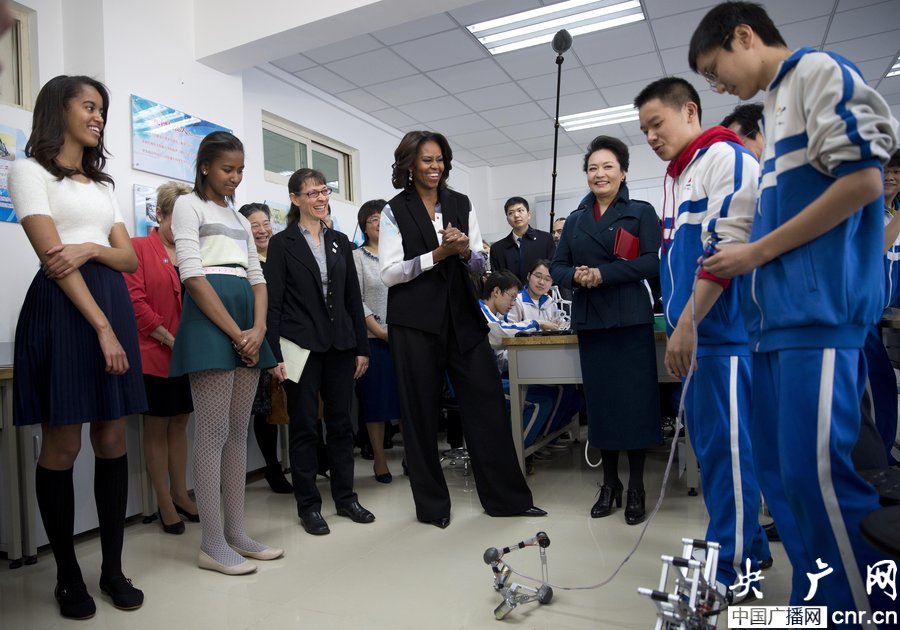 2014��3��21�գ��������W(xu��)������Ъ��չʾ�C(j��)���ˡ�