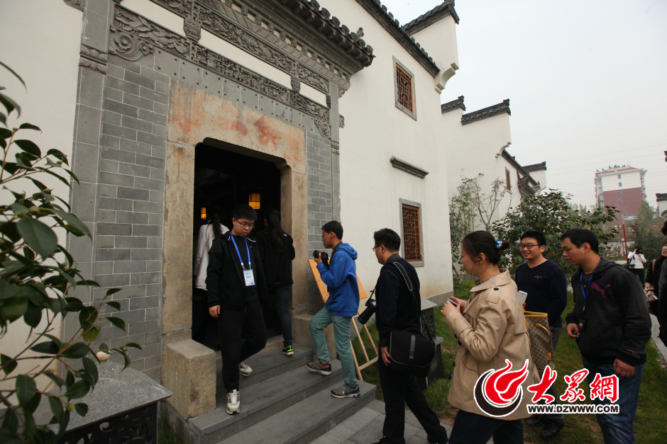 һƬƬ�׉����ߵĻ��ɽ�����һ�ӘǸߵ��ϑ��_�����ѵĻ��Ȏ������ͨ���ֲ�ˇ�g�^�����ƴ�һ�P�֕���չ�á��󱊾Wӛ�� ���L�� �z