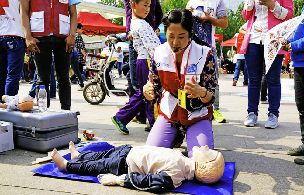 2014��5��1�գ�һλ�tʮ�֕�־Ը�ˆT���R������V���������^���o(h��)֪�R��