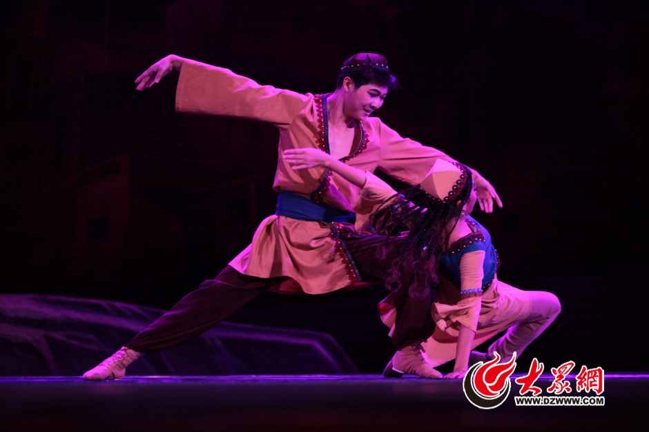 ������֮�١�������(j��)�� ������(��i)��"���(d��ng)"Ȫ��