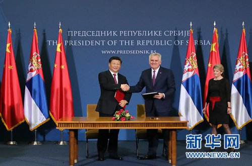 6��18�գ�������ϯ����ƽ��ؐ�����R��ͬ�����S�����y(t��ng)��������e�Е�Մ���@�Ǖ�Մ�󣬃ɇ�Ԫ�׹�ͬ�������A���񹲺͇��������S�����͇��P(gu��n)�ڽ���ȫ���(zh��n)�Ի���P(gu��n)ϵ��(li��n)�����������A��ӛ�� ��� �z