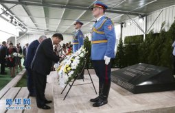 ��?sh��)ؕr�g6��17�����磬�������_ؐ�����R���_ʼ�������S���M�Ї����L���ć�����ϯ����ƽ�ͷ��������£���һ����Ӿ���ǰ���Ї��v��(li��n)�˱�ըʹ�^�fַ���{����ʹ�^��ը�¼���Ӣ� ��������ƭh(hu��n)���S�ӻ�����f3λ��ʿ�����A��ӛ�� ������ �z