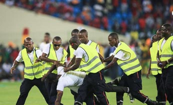 ���ޱ���Qِ�l�������}�y