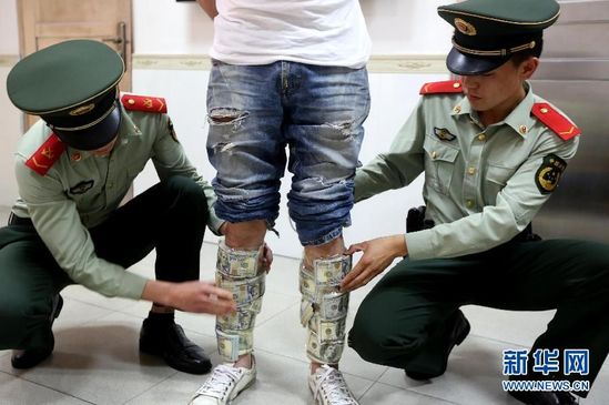 4��23�գ��������ӌ��F(xi��n)�����z�������������P(gu��n)�r����@����(d��ng)�գ��v�������ڡ���Ӣ�֡��ďV�|߅����֧�(du��)��@һ���ش��`Ҏ(gu��)������ŬF(xi��n)�n����