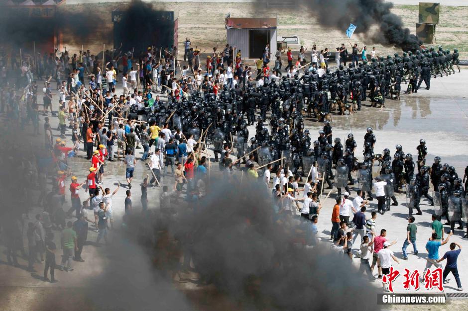 5��29�գ������e�з��ַ����C�ό���(zh��n)�ݾ����ؾ������֡����������ε����P(gu��n)��λ��ͬ�����˴˴��ݾ����ݾ��M���ˡ��B�h(hu��n)�ٳֲֿ��u���¼���������Ҏ(gu��)ģ��ַǷ��ۼ������¼����ȿ�Ŀ�đ�(zh��n)�g(sh��)չʾ��������l(f��) �κ�ϼ �z