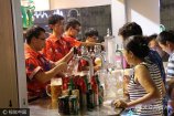 2017��8��4�������S�u�����u��(gu��)�Hơ�ƹ�(ji��)����(hu��)��(ch��ng)�ڽ�ɳ��ʢ���_(k��i)Ļ��ơ�ƹ�(ji��)�_(k��i)Ļʽ�ϸ���(g��)��ơ����҃�(n��i)���ο͂��M��ĕ������(gu��)ơ�ơ�