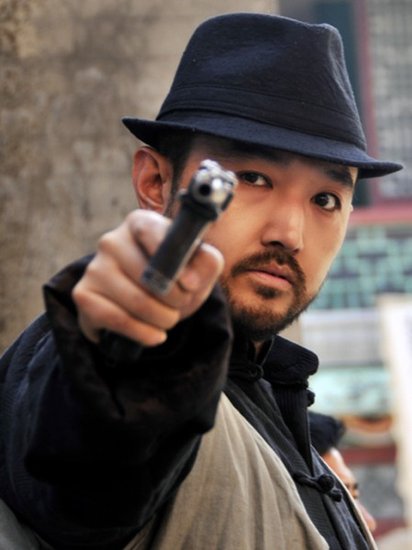 ���FѪ�ֵܡ�����չ� ���򾩶��������Ӣ�ۉ�